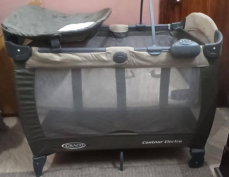 Graco baby cot/ kids cot / Baby bed for sale 2