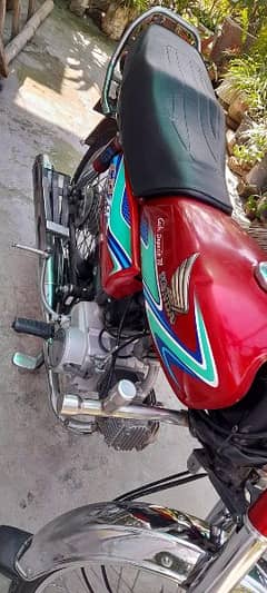 Honda CD70 bike urgent sell me