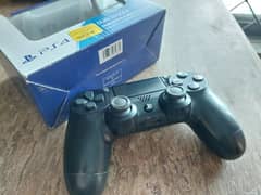 Original PS4 controller with Box