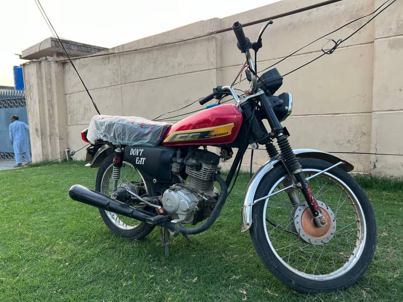 Honda 125 Model 16 A for sale or exchange with good bikes 1