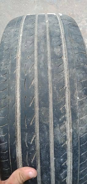 15 no tyre Available for sale Yokohama company 1