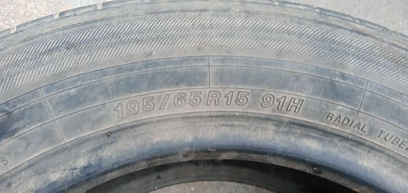 15 no tyre Available for sale Yokohama company 3