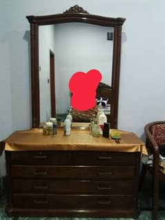 Dressing table