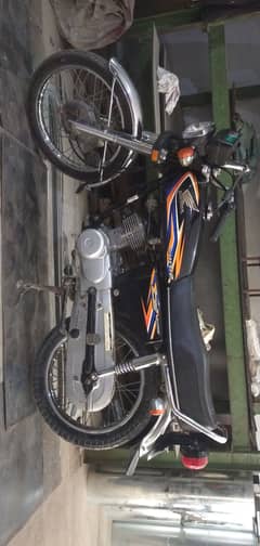 Honda CG 125 2019       03123669402