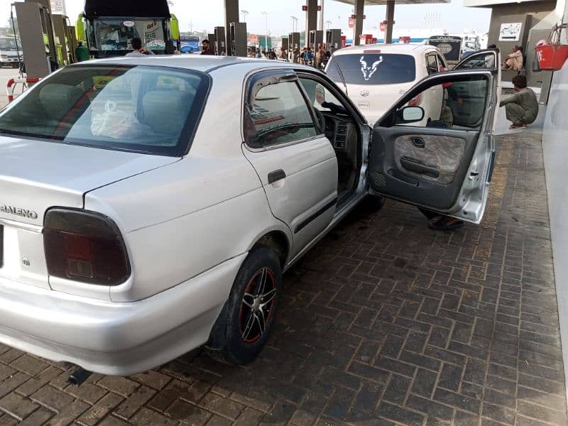 Suzuki Baleno 2005 3