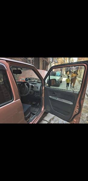 Japanese Suzuki Wagon R 2013 For sale in Lahore 7