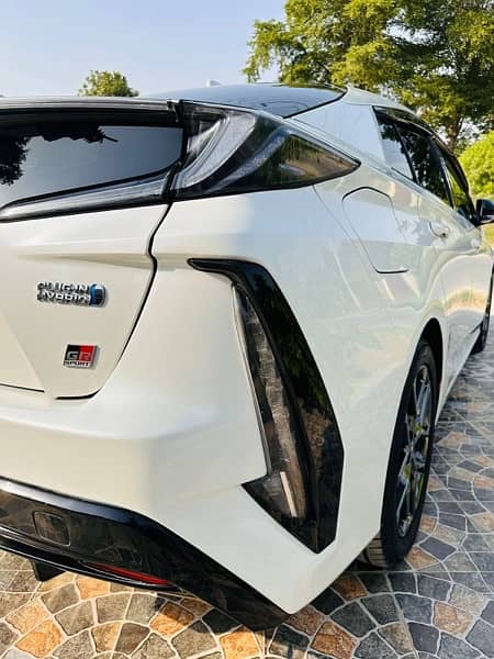 Toyota Prius PHV GR Sports 2018 model 2021  registered 5