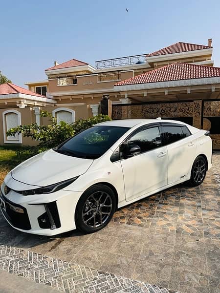 Toyota Prius PHV GR Sports 2018 model 2021  registered 9