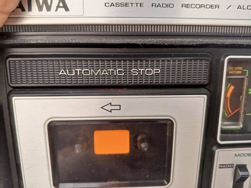 Radio tapercorder Aiwa 9