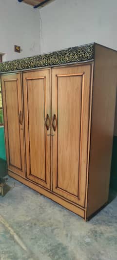 Cupboard Royal Style Almari for Clothes