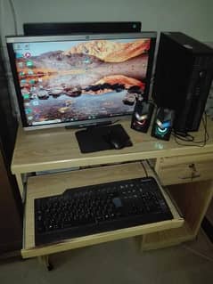 Gaming PC AMD PRO A8-8650B R7, 8 gb ram , 4 gb graphic card