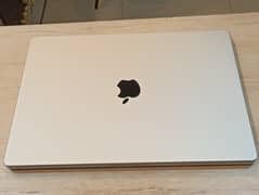 MacBook Pro M1 16/512GB. Watsapp # 03486223941