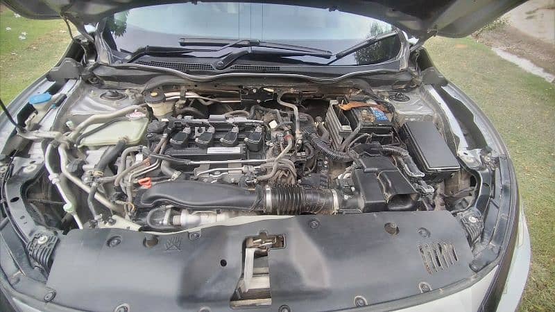 Honda Civic Turbo 1.5 2016 8