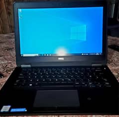 Dell latitude  E 7270 0