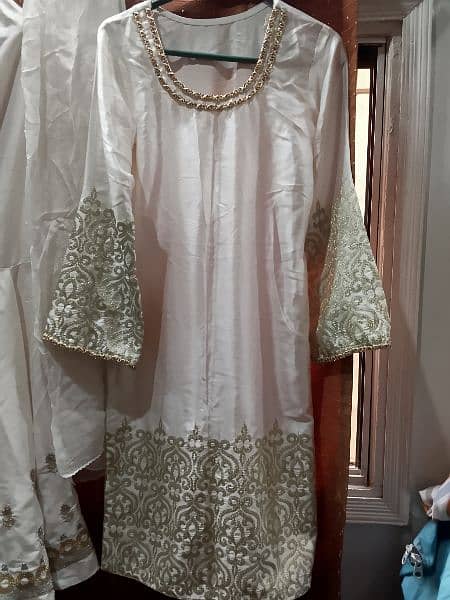 white silk embroided gharah suit 4