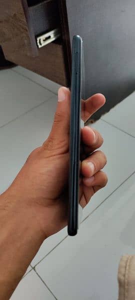 Redmi note 10 pro. 8+5/128 GB . With Box and 33watt fast charger. 1