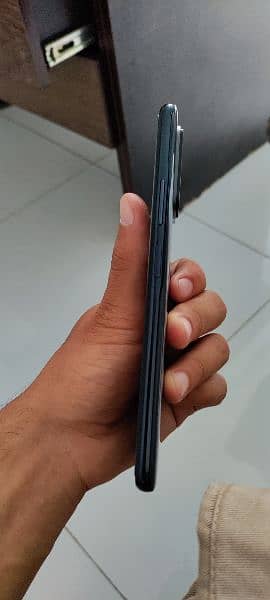 Redmi note 10 pro. 8+5/128 GB . With Box and 33watt fast charger. 2