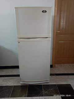 Dawlance fridge in good condition