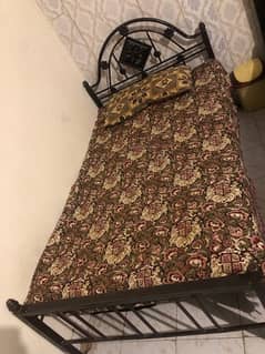 single bed 0