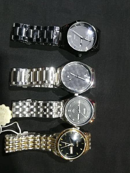 high quality men and women watches 0