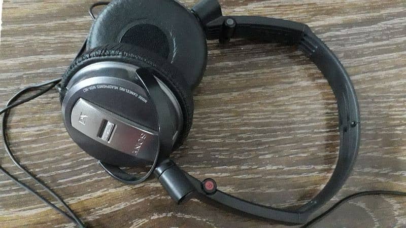 Sony headphone 1