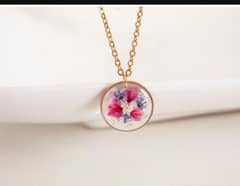 Flower shape gold plated pendant