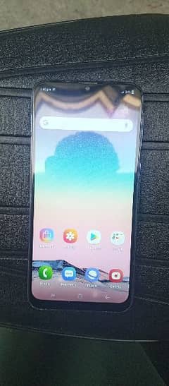 Samsung Galaxy m20 3 32 PTA Approved