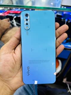 Vivo S1