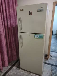 LG big size refrigerator imported 0