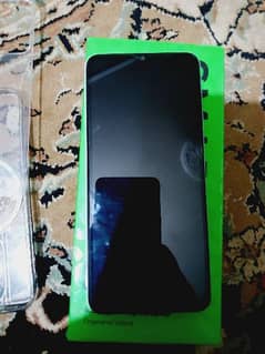 Infinix smart 7 hd 4/64 with box and charger