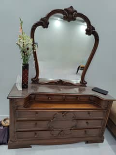 Chiniot wood dressing table