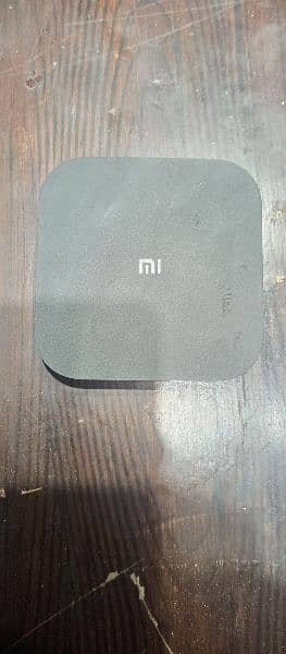 Mi android box excellent condition few scratch on remote