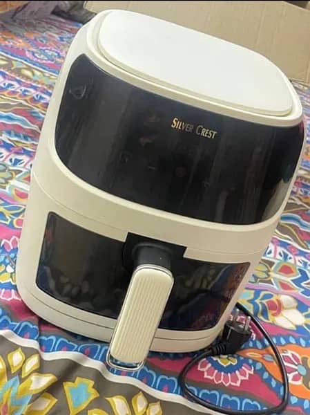 Air fryer 0