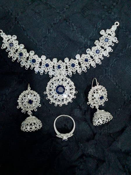 Artificial White Jewellery Set|Partywear Necklace 4