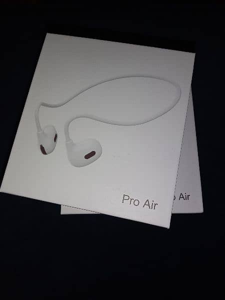 Pro Air headphones 0