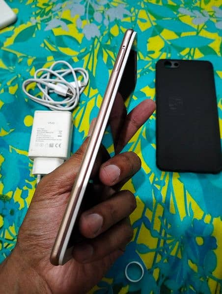 Vivo Y71 3-32 dual Sim 10/10 sale with charger 5