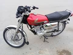 SE 2024, HONDA 125 10/10 condition.