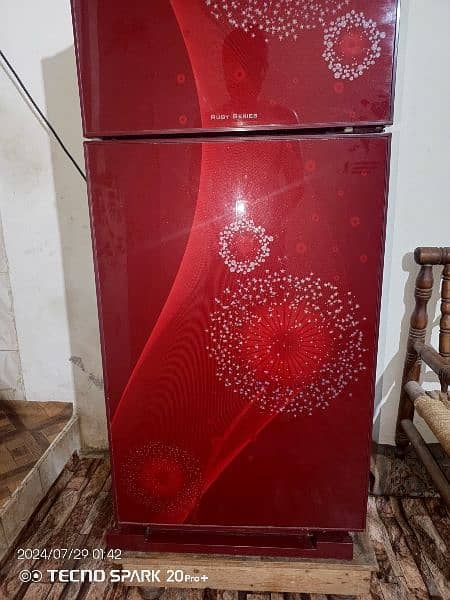 Orient Fridge Ruby 260 Glass Door 1