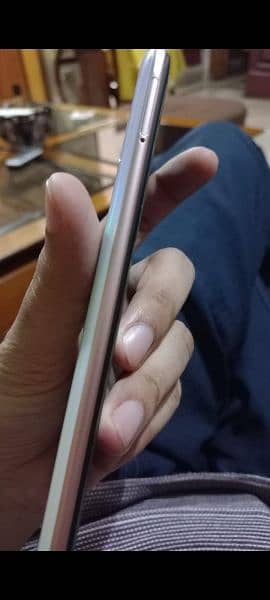 vivo s1 pro 8gb ram 128memory 3