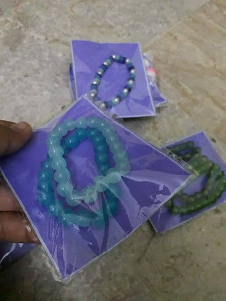 HOME MADE BRACELETS IN CHEAP PRICE FOR WOMAN ! 9