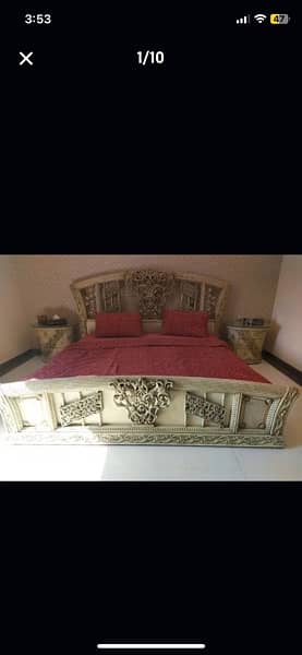 Double Bed King Size Big Bed 1