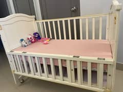 Excellent condition imported Baby Cot