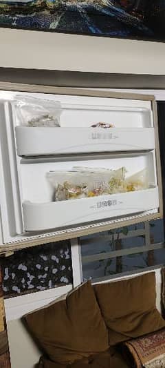 Dawlance fridge Full size