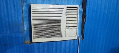 Imported window AC 0.75 no open no repair