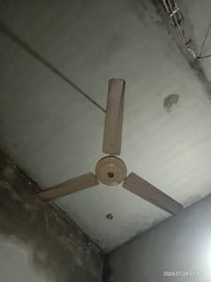 Ceiling aur Exaust fan