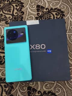 vivo x80 12/256gb full box 10/10