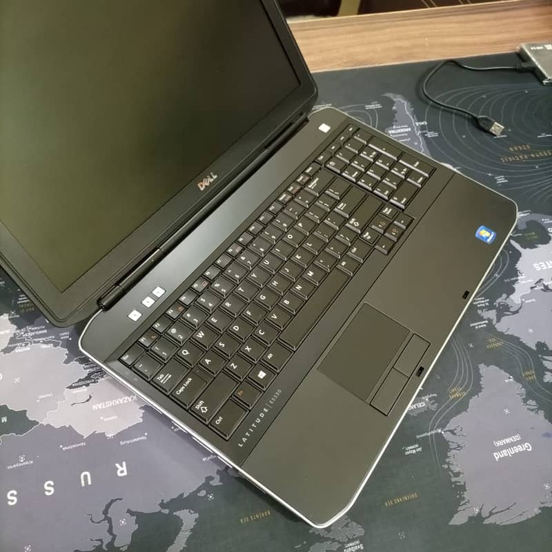 Dell Latitude E5530 Core i7 3nd Gen 4GB Ram 320GB HDD 10