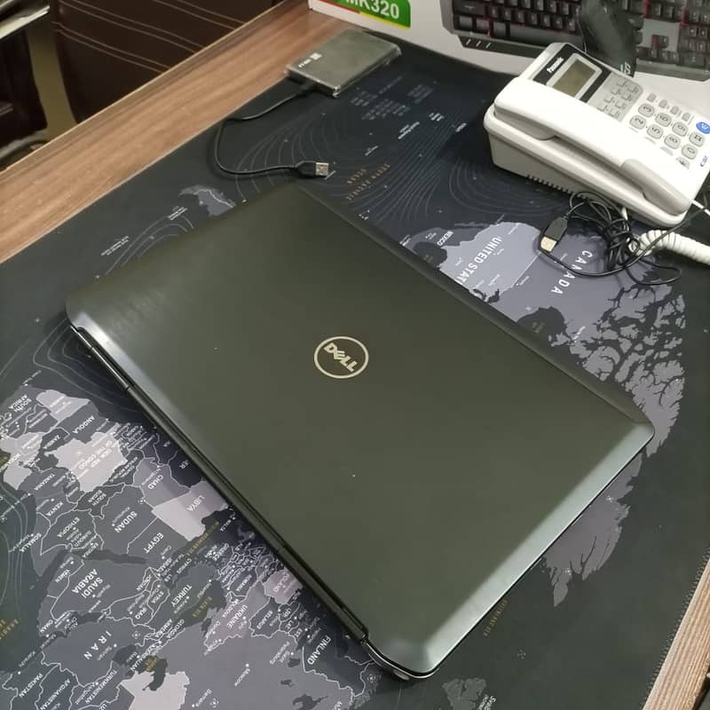 Dell Latitude E5530 Core i7 3nd Gen 4GB Ram 320GB HDD 11