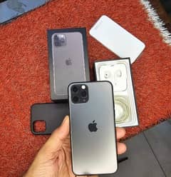 iphone 11 pro PTA Approved 03252661065Watsapp