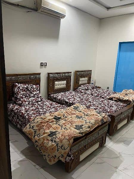 Boys Hostel | Luxury Boys Hostel | Luxury Hostel in Johar Town 1